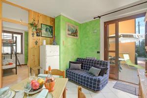 Holiday Sun Puegnago | Terrace & Pool - Happy Rentals