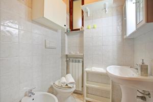 Holiday Sun Puegnago | Terrace & Pool - Happy Rentals
