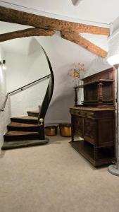 Maison au pied de la Cité médiévale