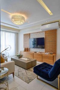 ®4BR{LUX~View}@Downtown SD PoolGymFamily