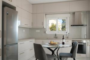 Theros Retreat Corfu