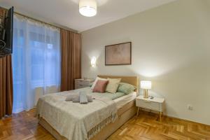 Stella 2-bedroom apt in the Old Town