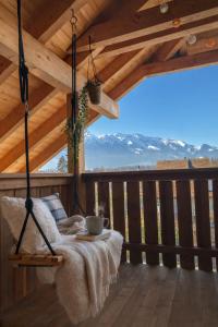 Modernes Apartment mit Alpenblick, Balkon & Parkplatz nahe Thun und Interlaken