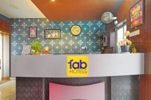 FabHotel Aditya Guest House 3