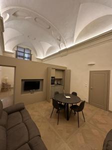Design Suite in Historical Palace