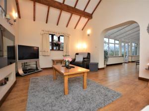 2 Bed in Colwyn Bay oc-77635