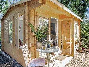 1 Bed in Denbigh oc-91890