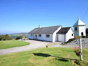 4 Bed in Denbigh oc-62368