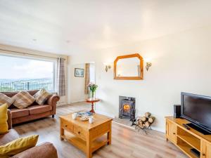 4 Bed in Denbigh oc-62368