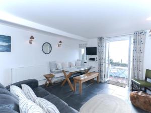 2 Bed in Aberdyfi oc-dy016