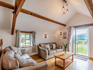 4 Bed in Conwy oc-95386