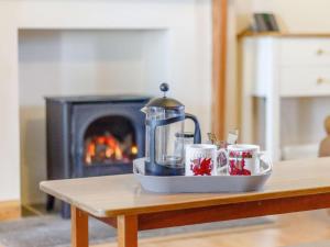 3 Bed in Swansea oc-72846