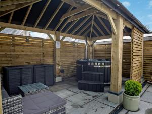 3 Bed in Pwllheli oc-95040