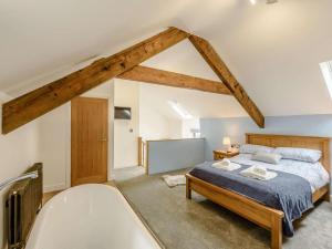1 Bed in Llanrwst oc-83950