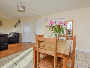2 Bed in Bala oc-86964