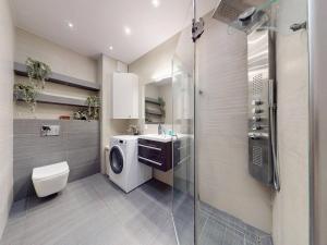 Oak Residence Wilanow AC, Terrace & Parking