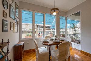 Vintage Kolonaki Luxury Penthouse Suite