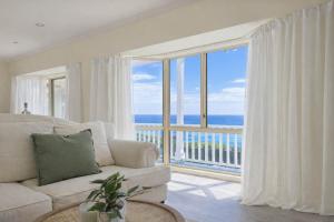 Ocean View Holiday Home near Beach in Mount Martha
