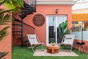 Suites Maestranza - Santas Patronas by Magno Apartments