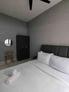 Youth City Residence Nilai A-L8-21