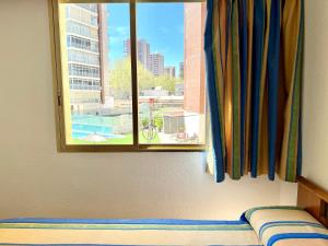 2-Bedroom Apartment with Pool in Torre Gerona near Levante Beach