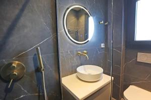 VF34 Patio House