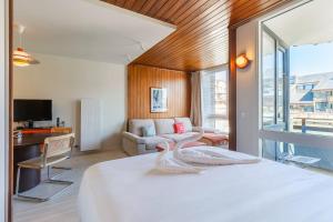 40m flat with balcony Deauville center