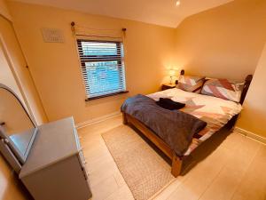 Tralee Town 3 Bedroom House with Parking