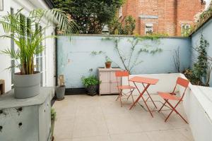 2BR Flat for 4 by Hampstead Heath