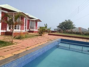 s r s VILLA
