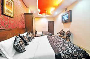 Hotel Shiva Intercontinental Just Near New Delhi Railway Station And Connaught Place