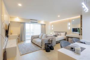 Warm & Homey stay near CentralFestival