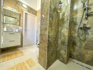 Grand Terrace Suite Sun & Sea Breeze