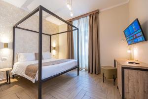 Four Rivers Suites