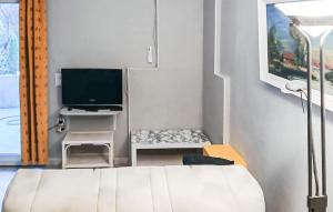 Awesome Home In Salernes With Kitchen