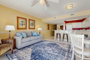 Pelican Beach Resort 509