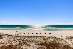 Pelican Beach Resort 509