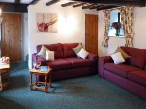 Rose Cottage-B5810