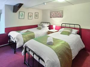 Rose Cottage-B5810