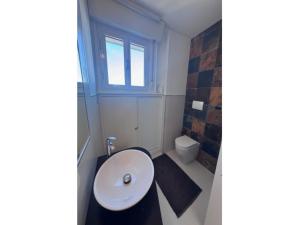 Panoramic seafront accommodation