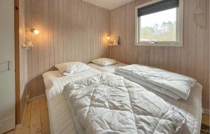 Awesome Home In Ebeltoft With Wifi