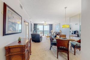Navarre Towers 602