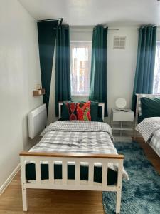 The Express Apartment