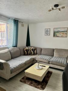 Juniper Apartment - 2 Bedrooms