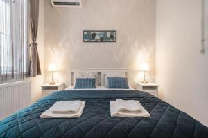 Charming Suite-2BR Luxury Stay nr Basilica & Opera
