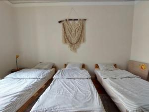 Ahllan Hostel I Downtown I For Men only I No Ladies Allowed I Private Bedroom with Shared Bathroom I غرف خاصة للرجال فقط 仅限男士 女士不允许