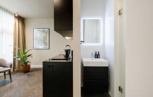 Hotel Bloemendaal by BHC