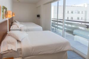 Es Mitjorn Hotel