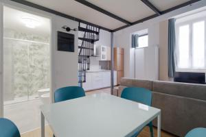 GuestHost - Comfy Apartment near Central Station