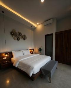 2BR Private Pool Villa in Keramas,Quiet,Near Beach